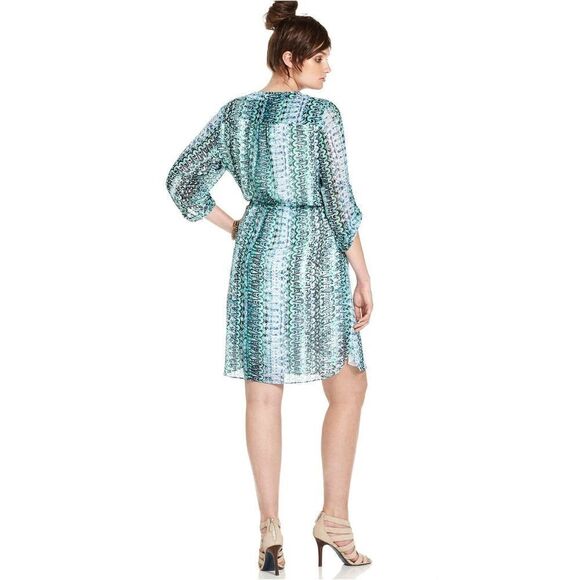 New! VINCE CAMUTO Chiffon Women's Plus Size Geo Print Dress Long Sleeve Size 2X - Picture 2 of 7